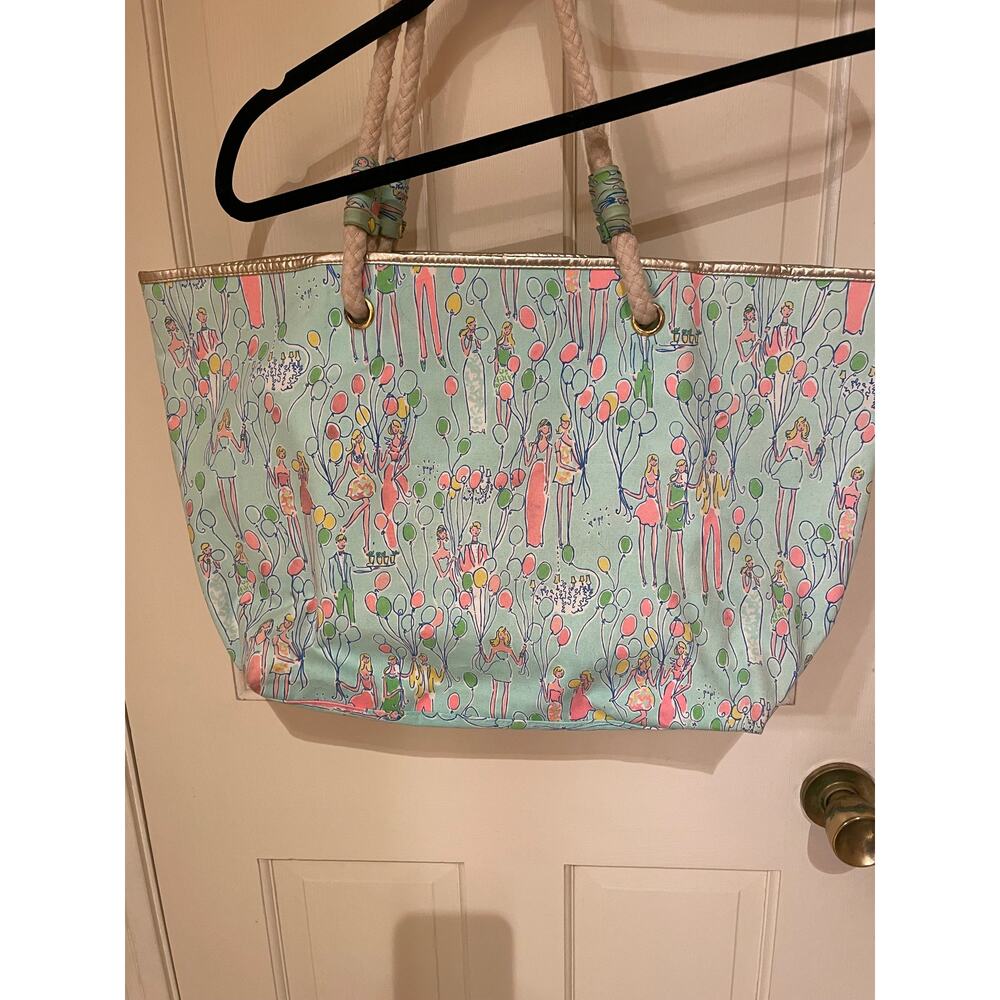 Lilly Pulitzer GUC-Pop Blue Beach Tote - Picture 2 of 8